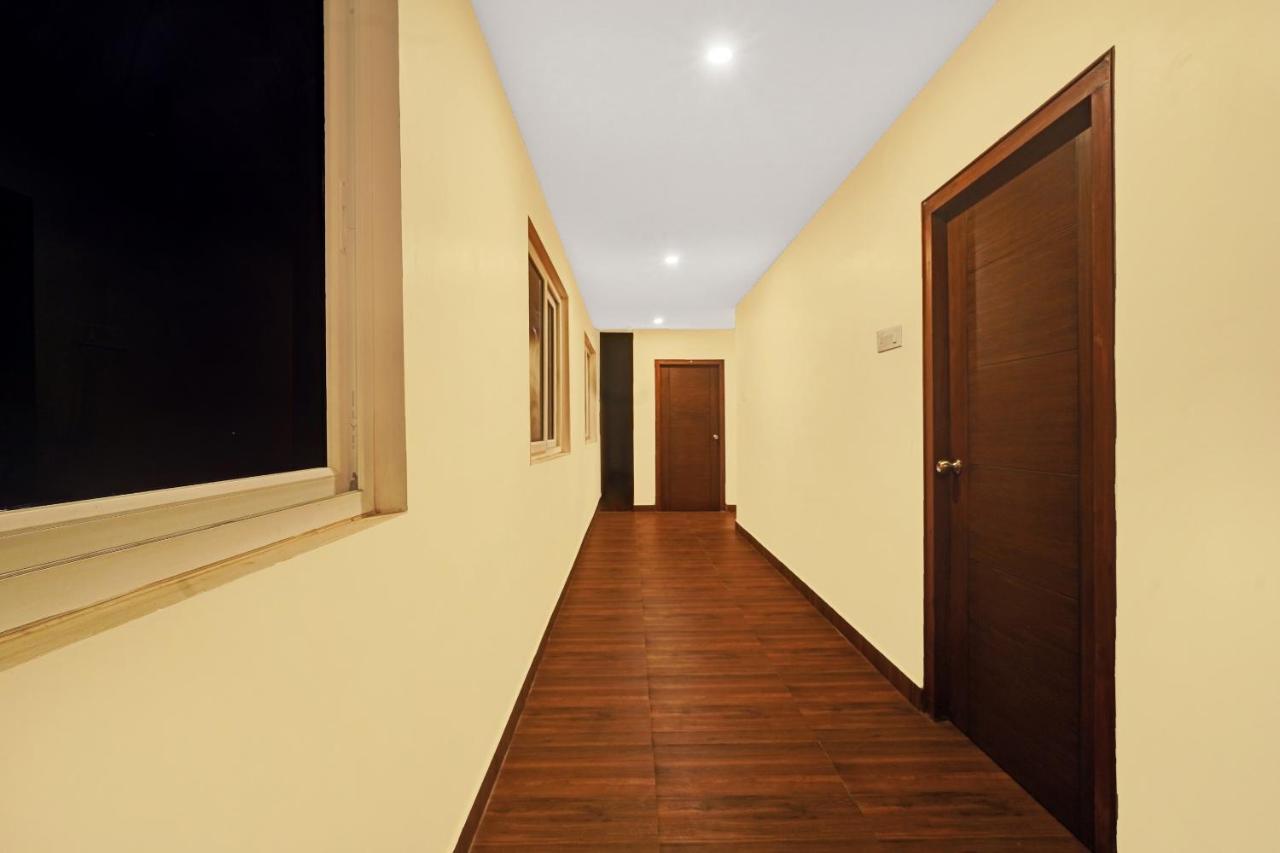 Capital O De Alphabet Kakinada Hotel Kültér fotó
