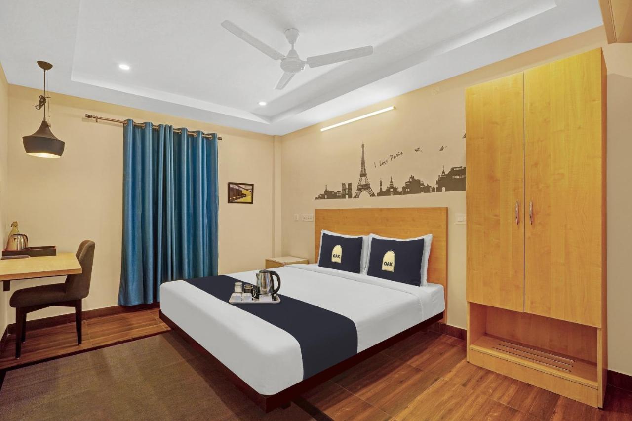 Capital O De Alphabet Kakinada Hotel Kültér fotó