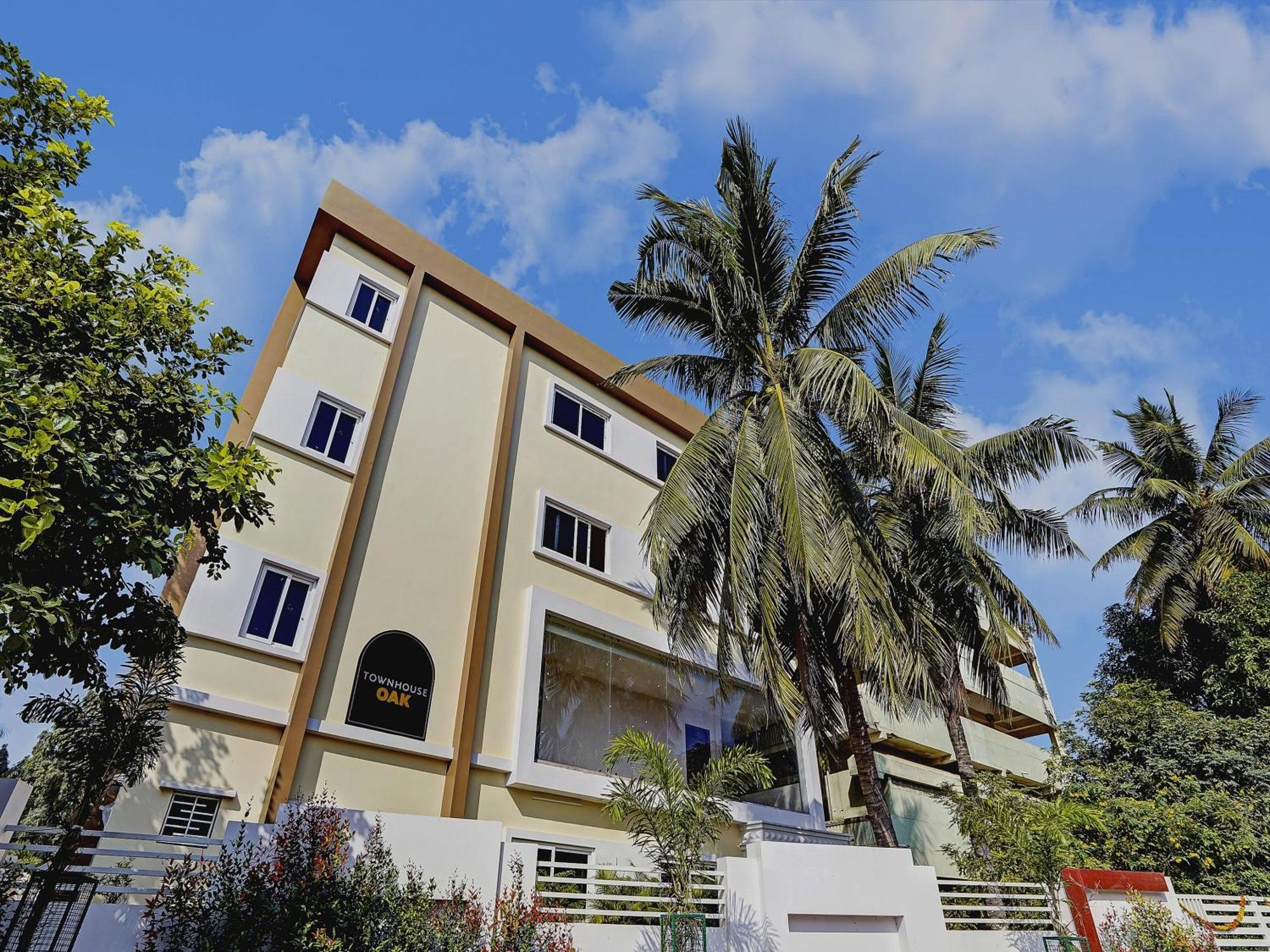 Capital O De Alphabet Kakinada Hotel Kültér fotó